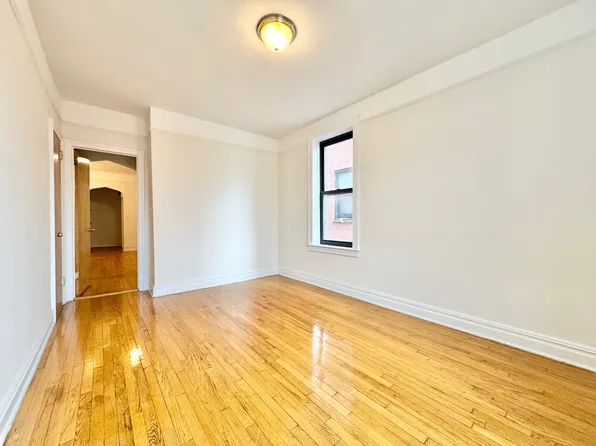 25-20 42nd Street image 10 of 10