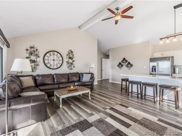 410 Hopetown Dr, Osage Beach, MO 65065