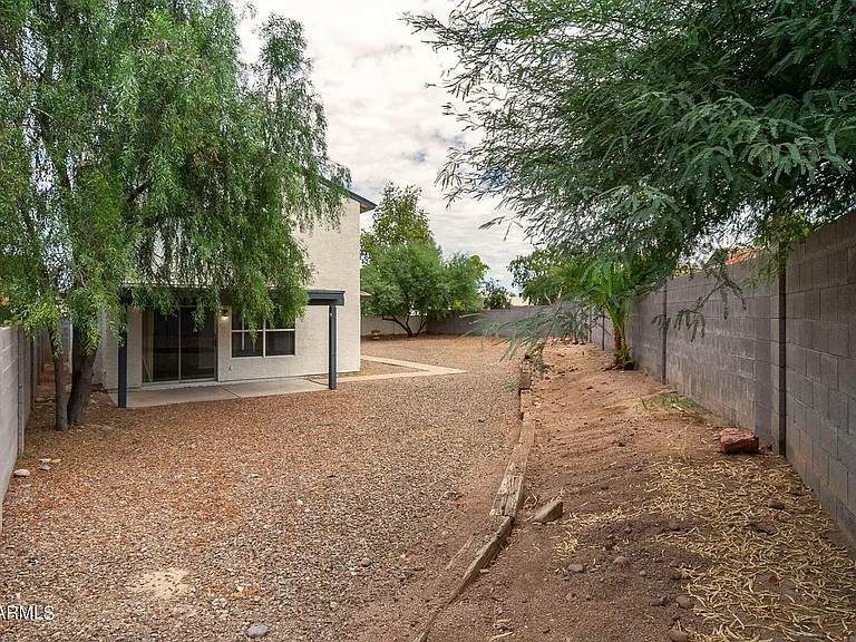 619 E Jensen St #7 — Photo 26