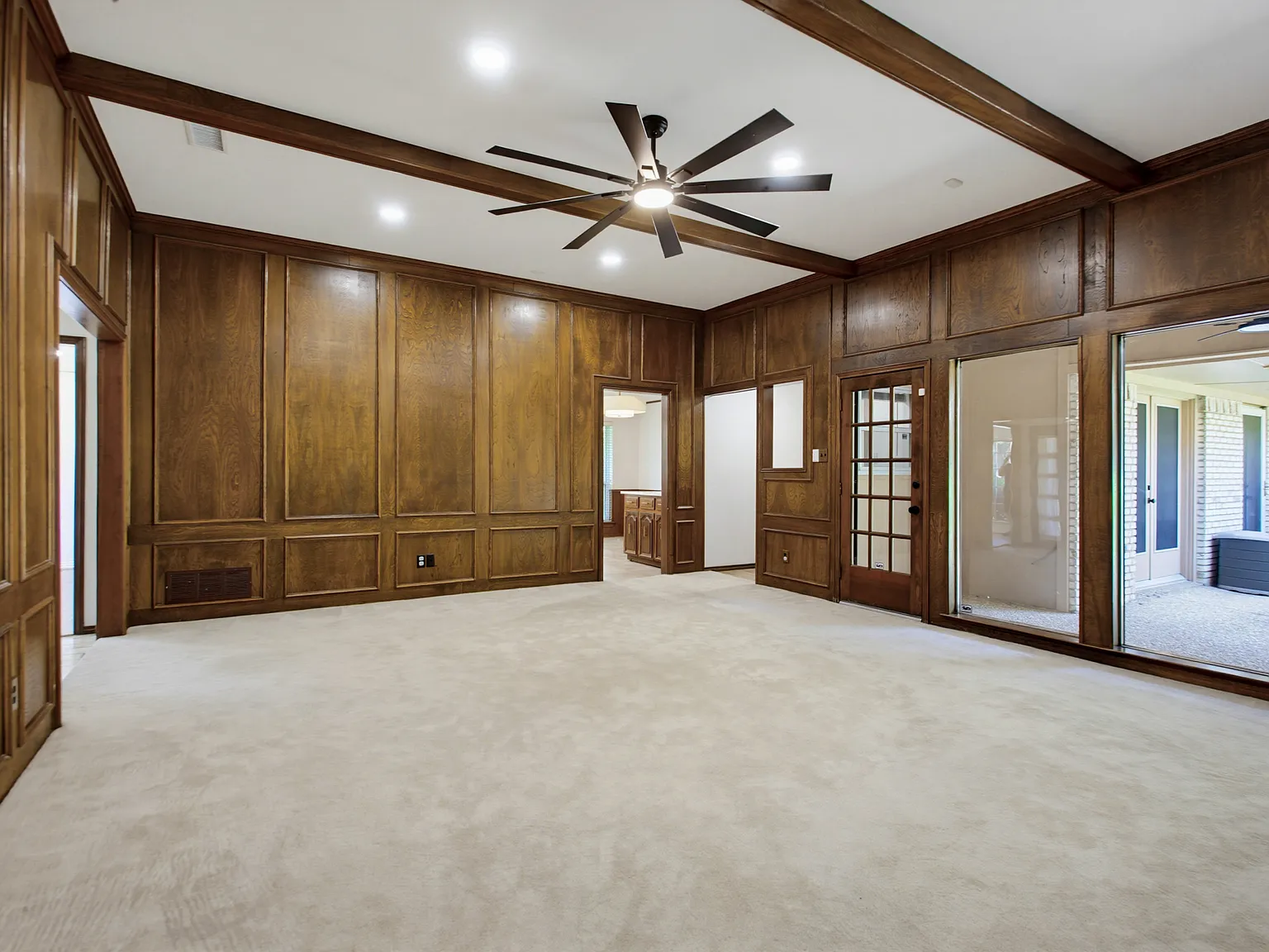 4 bed, 3.5 bath, 2518 sqft, $3,650 — Photo 4