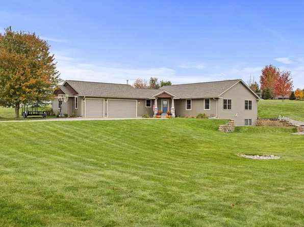 N13257 Larkspur ROAD, Trempealeau, WI 54661