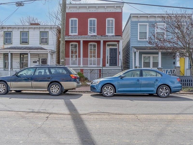 1st image of 2215 Venable St