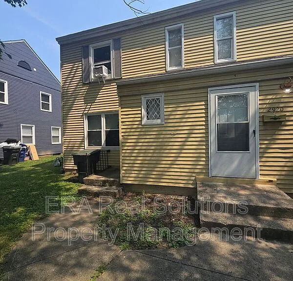 2920 Ruhl Ave — Photo 1