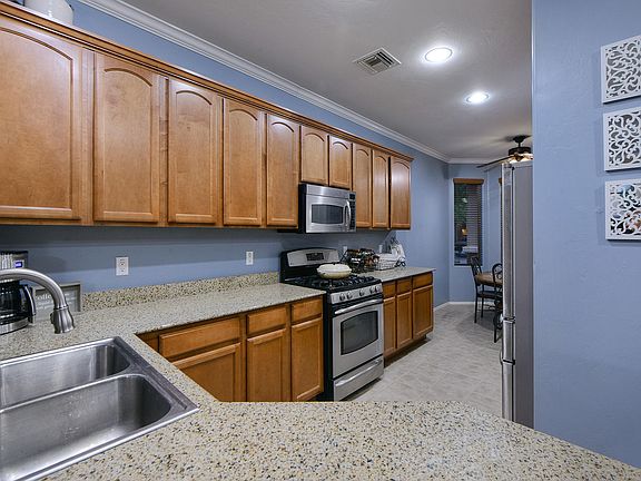 5th image of 12942 N Westminster Dr