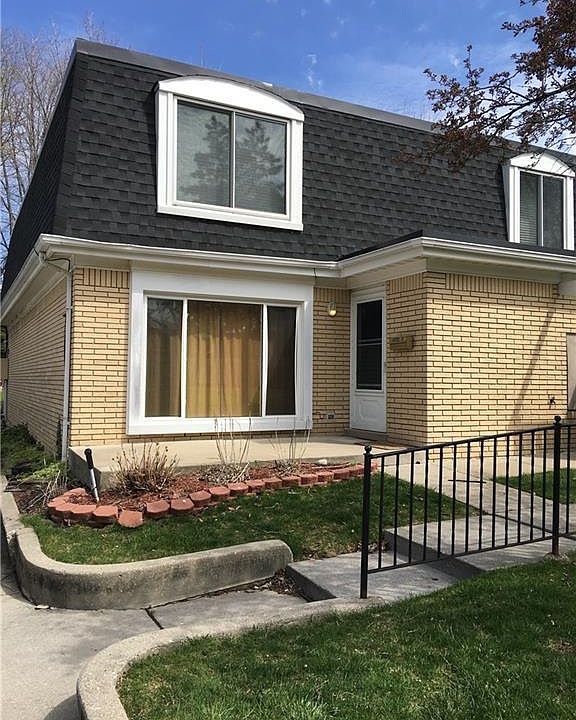 1st image of 29828 City Dr #1
