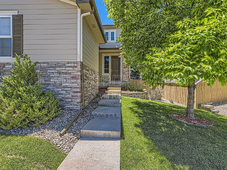 2615 Pemberly Ave — Photo 3
