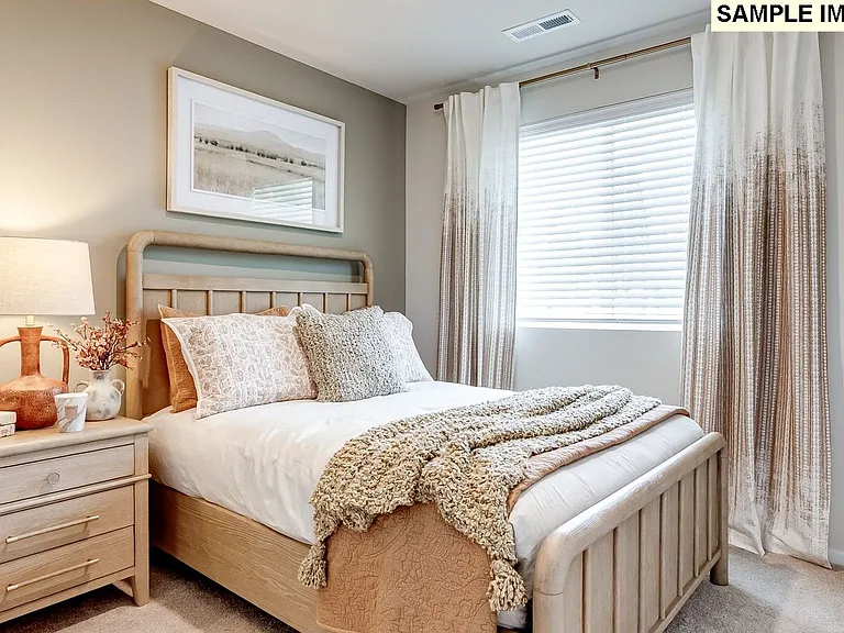 1109 SE 194th Pl — Photo 15