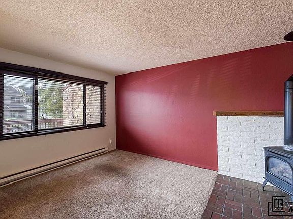 2nd image of 25 Cypress Ct