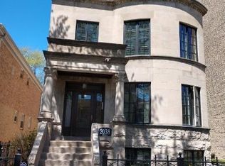 2038 W Addison St UNIT 4, Chicago, IL 60618