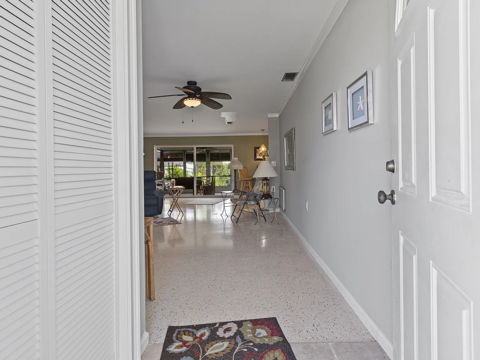 4020 Palm Drive - 1 — Photo 3