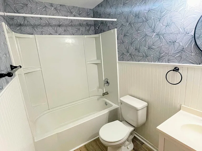 1278 Fort Dr — Photo 7