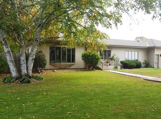 1209 Jefferson Rd, Northfield, MN 55057