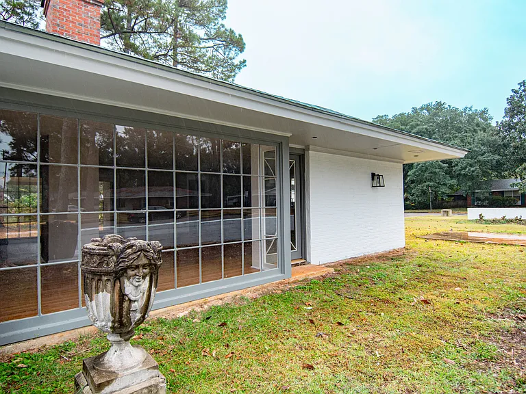 895 Greg Dr — Photo 33