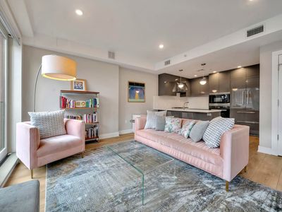 61 14th St #3, Hoboken, NJ, 07030