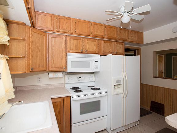5th image of 3851 Michigan Ave W