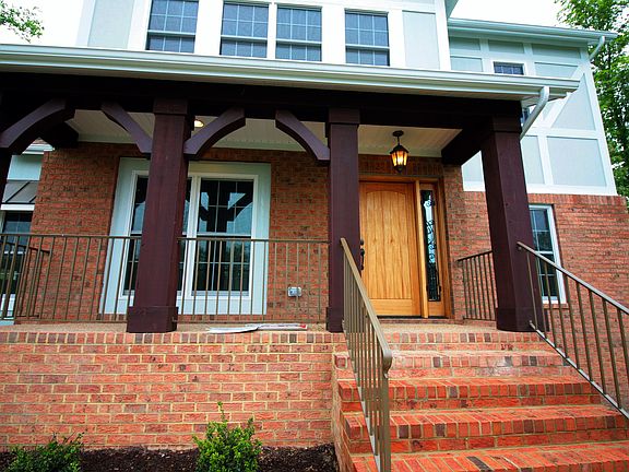 Sitting Porch - GRAND door