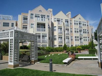 550 Ortega Ave APT B323, Mountain View, CA, 94040