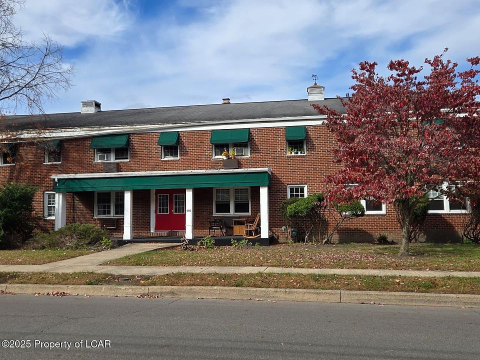 2nd image of 400 N Gates Ave APT 1