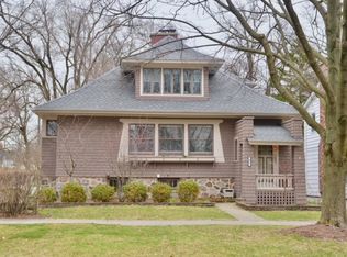 401 S Park Rd, La Grange, IL 60525