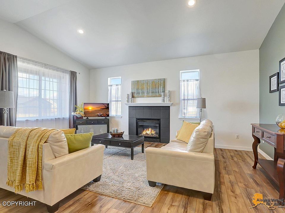 1st image of 801 N Back Eddy Cir