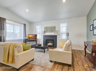 801 N Back Eddy Cir, Palmer, AK 99645