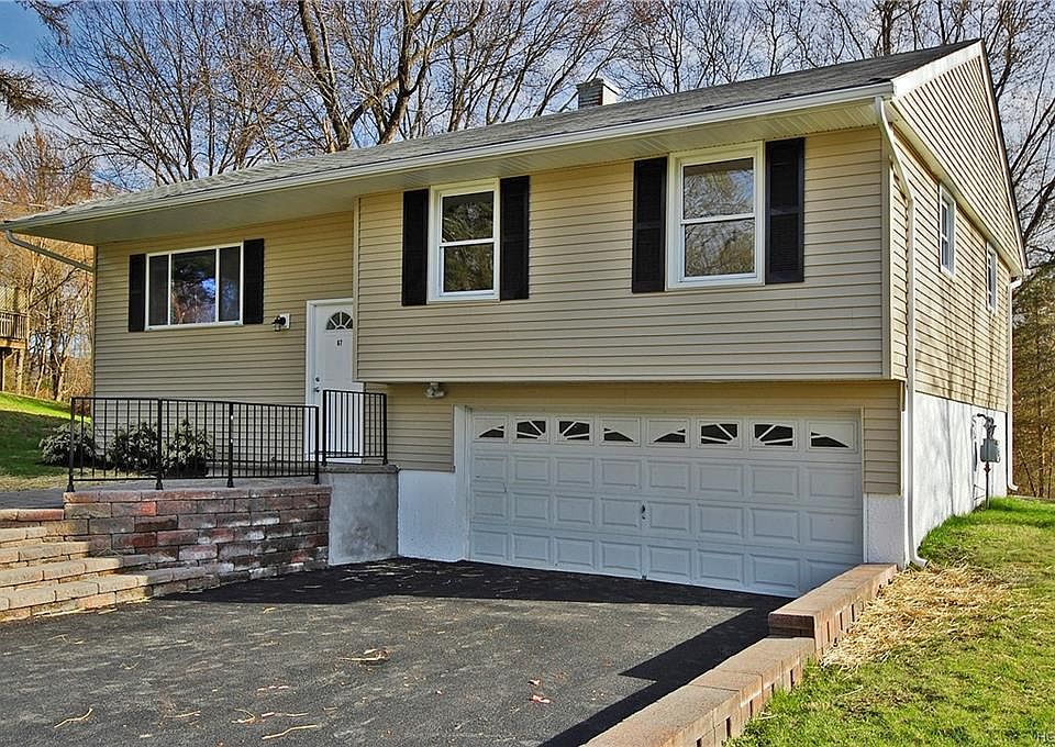 1st image of 67 Park Dr