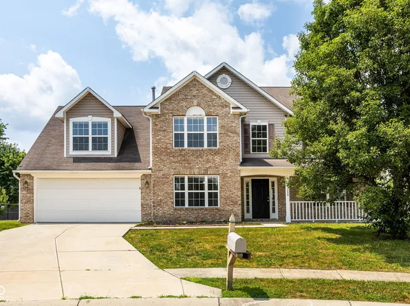 1088 Dusty Ct, Greenwood, IN 46143