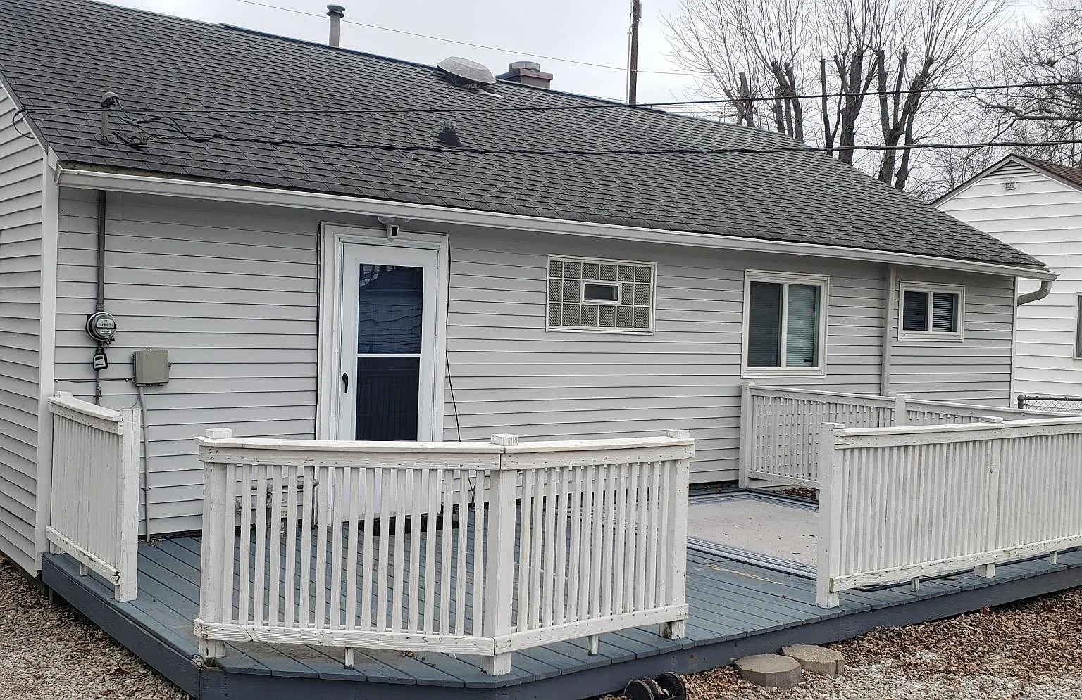 3 bed, $1,350 — Photo 2