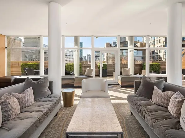 200 East 66th Street B1806 image 29 of 30