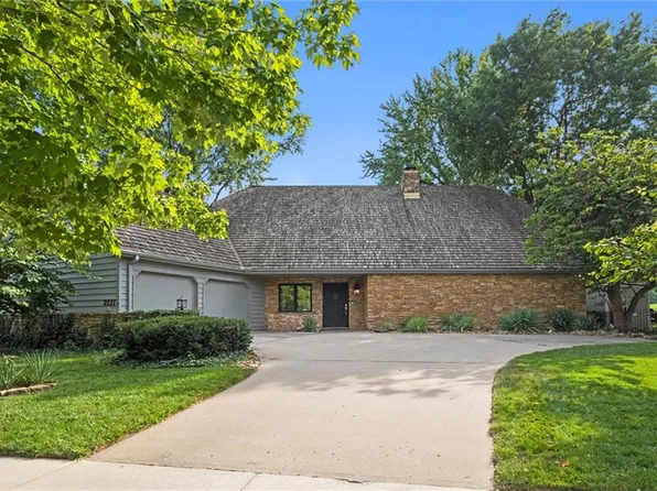 2511 Princeton Blvd, Lawrence, KS 66049