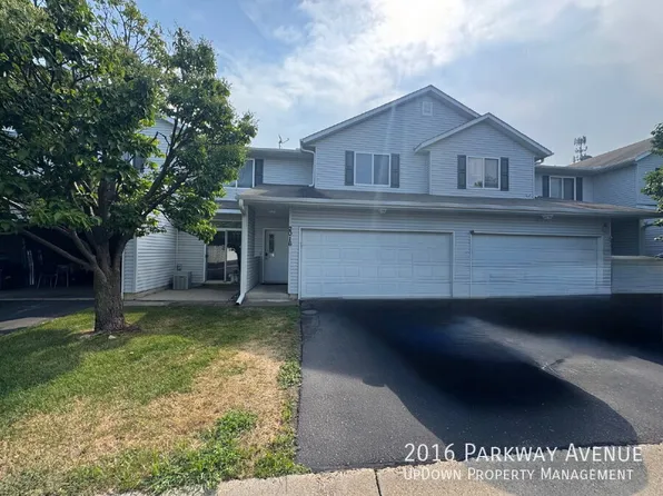 2016 Parkway Ave, Shakopee, MN 55379