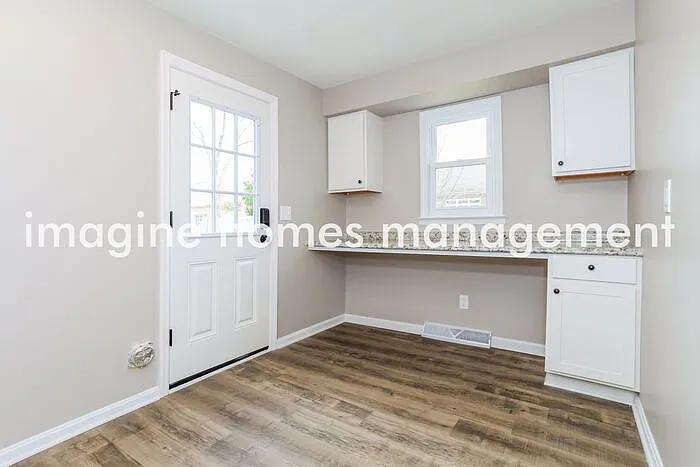 1510 Oldbridge Rd — Photo 5