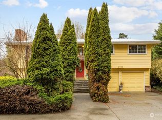 2705 Landes St, Port Townsend, WA 98368