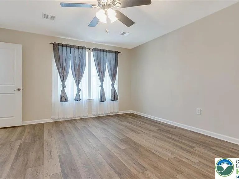 10 White Rose Ln — Photo 25