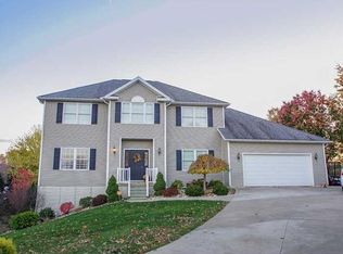 121 Lopez Dr, Uniontown, PA