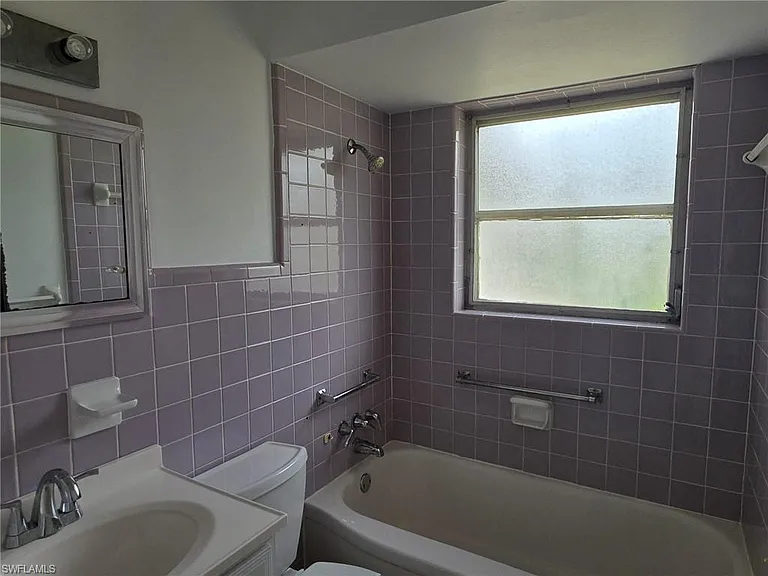 33 Broadway Cir — Photo 10