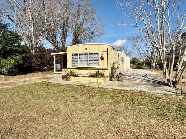 12 Hill St, Lake Wales, FL 33859