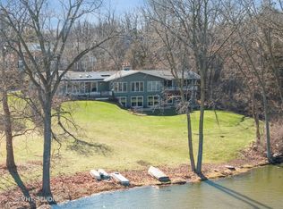 1540 Thyra Ln, Inverness, IL 60067