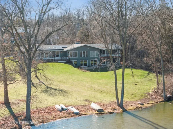 1540 Thyra Ln, Inverness, IL 60067