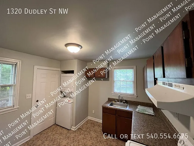 1320 Dudley St NW — Photo 2