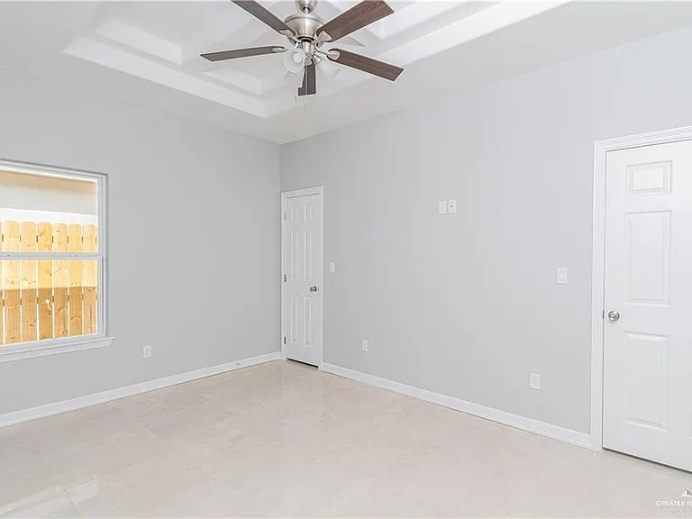 3205 Erica Ln — Photo 9