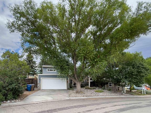 3rd image of 852 Kristi Ln