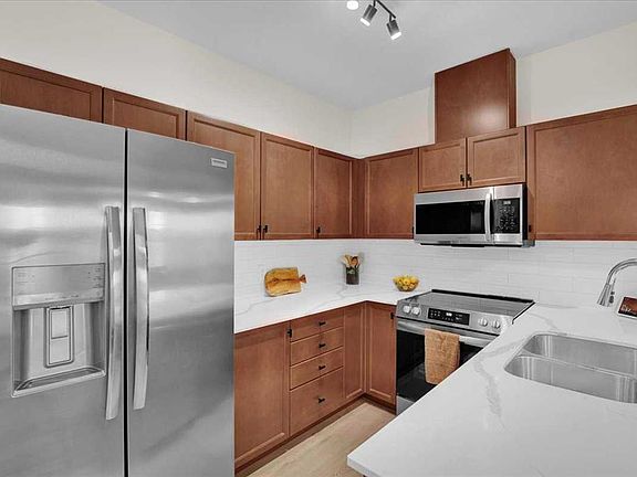 5th image of 92 S Crystal Shores Rd #4410