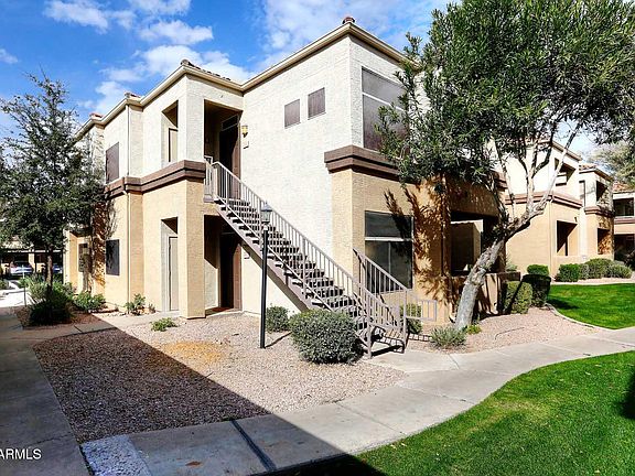 3rd image of 11375 E SAHUARO Drive #1058
