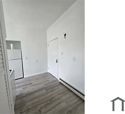 33 Tuckahoe Rd #E — Photo 3