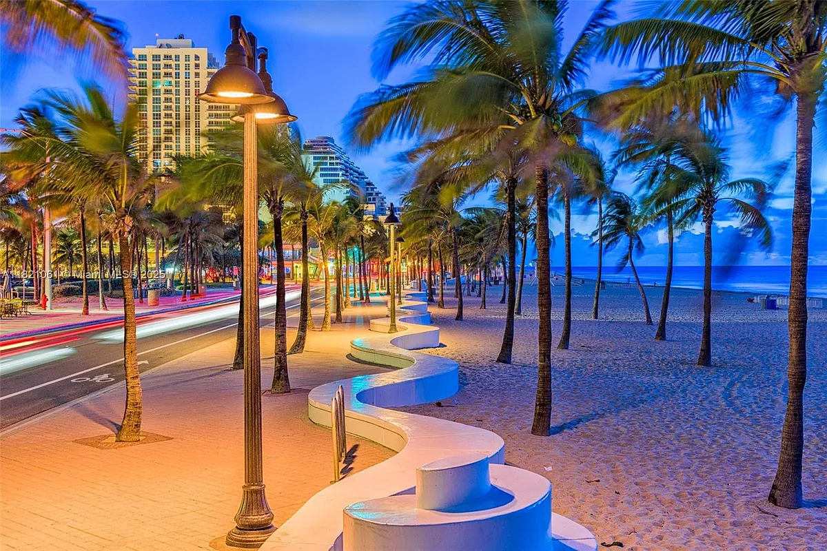 Building Photo - 4051 N Ocean Blvd #20B