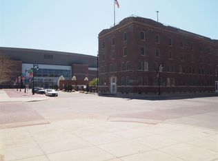 201 S Saint Francis Ave APT 301, Wichita, KS 67202