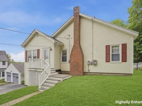8 Grace Ct, Gardner, MA 01440
