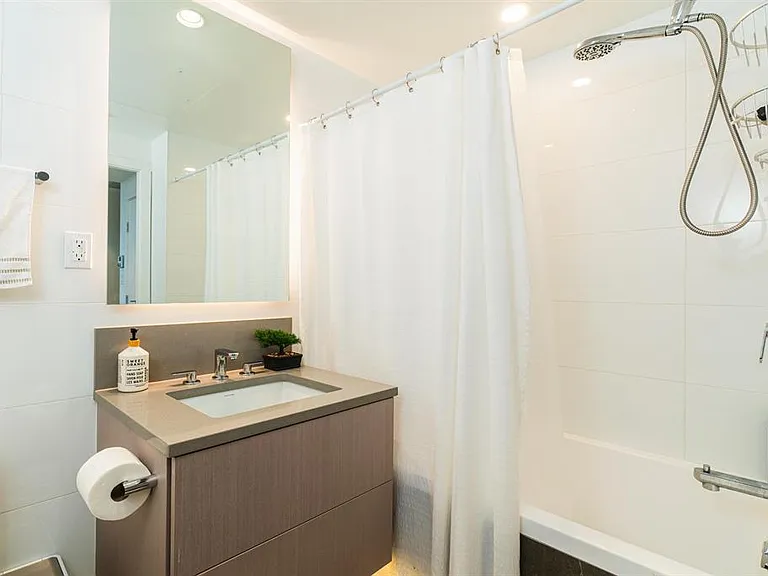 1675 Lions Gate Ln #XX — Photo 9
