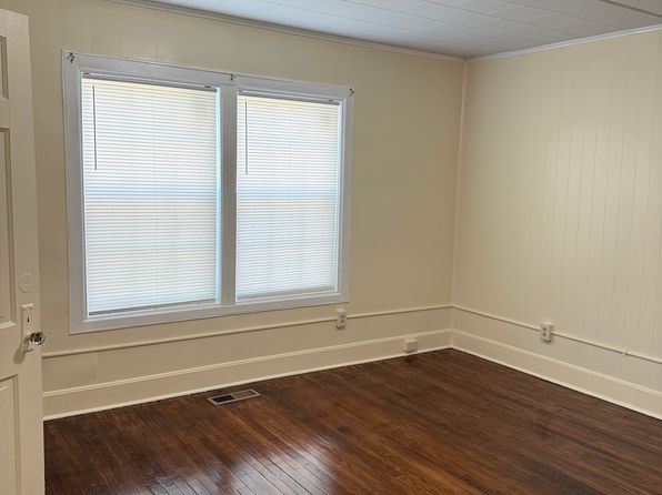 416 5th Ave SE